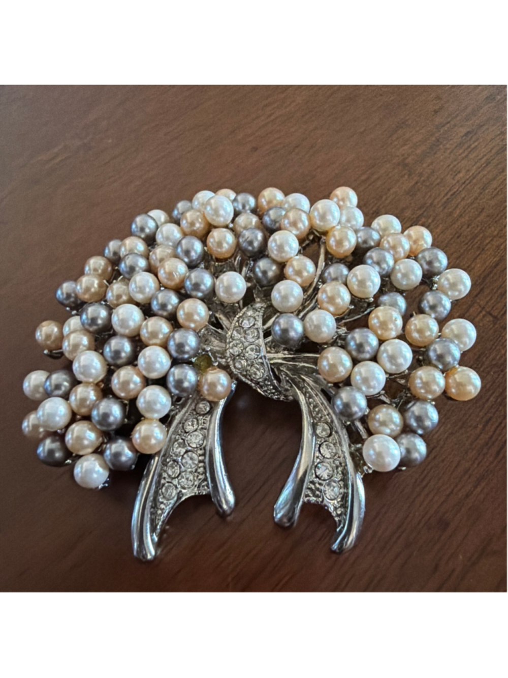 Vintage Silver Tone Faux Pearl Cluster Brooch Rhinestone Accent Statement Pin - Picture 8 of 8